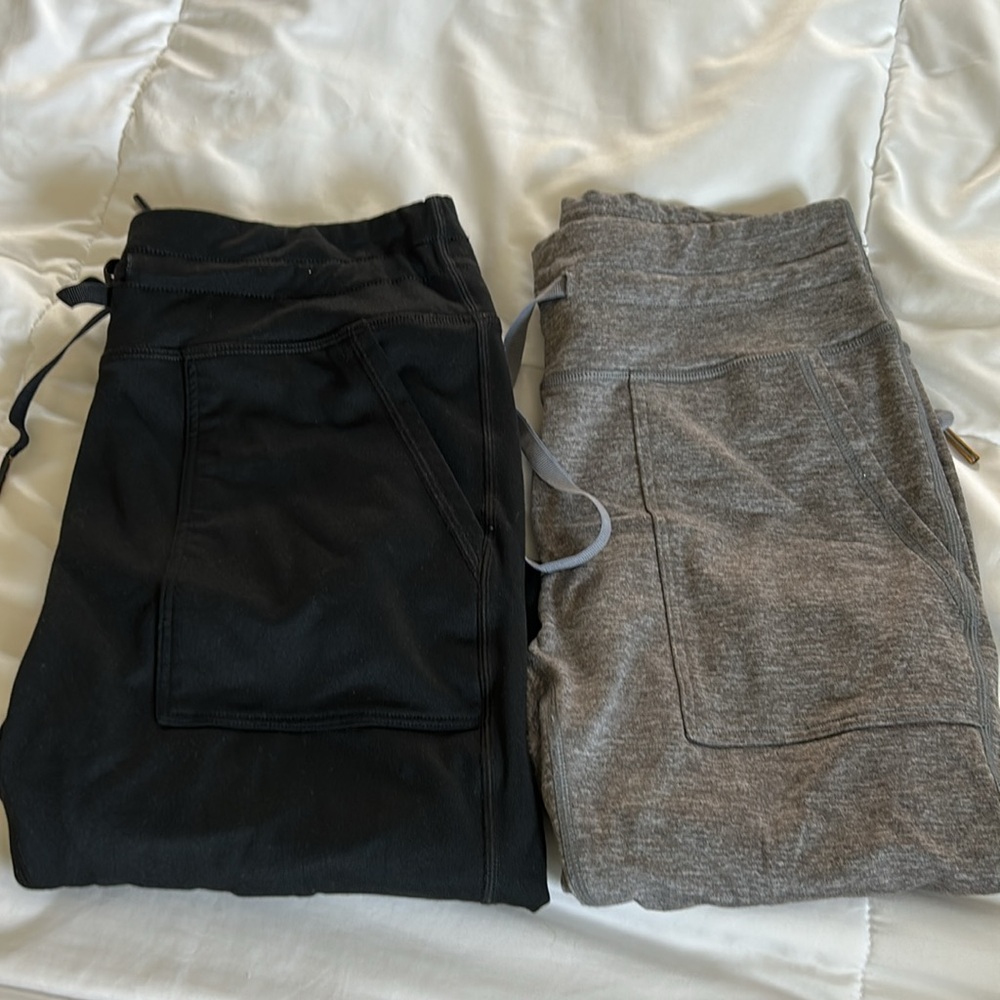 Aerie Offline black and grey warm legging, size medium, long. Regular rise.